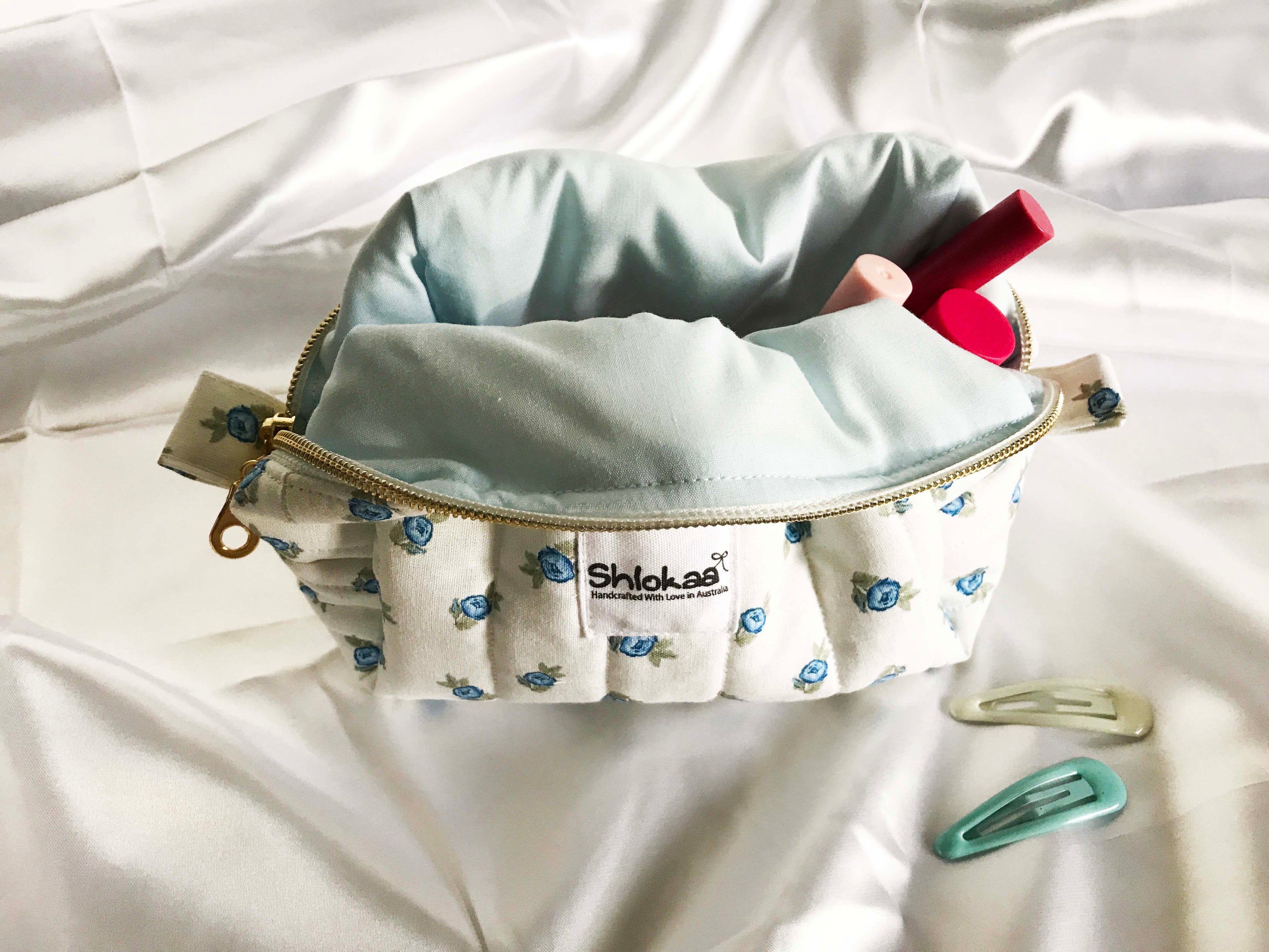 Sky Ditsy Roses Boxy Bag