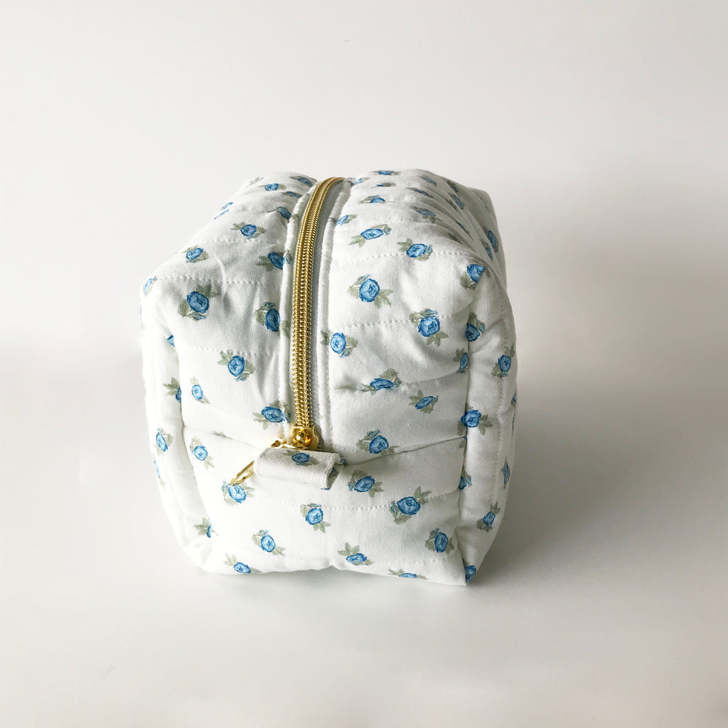 Sky Ditsy Roses Boxy Bag
